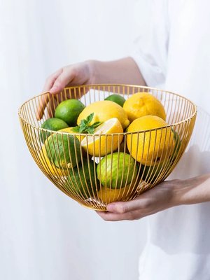 Тарелка для фруктов металлическая, фруктовница, корзина для фруктов 25.5 см золотая 0997 фото